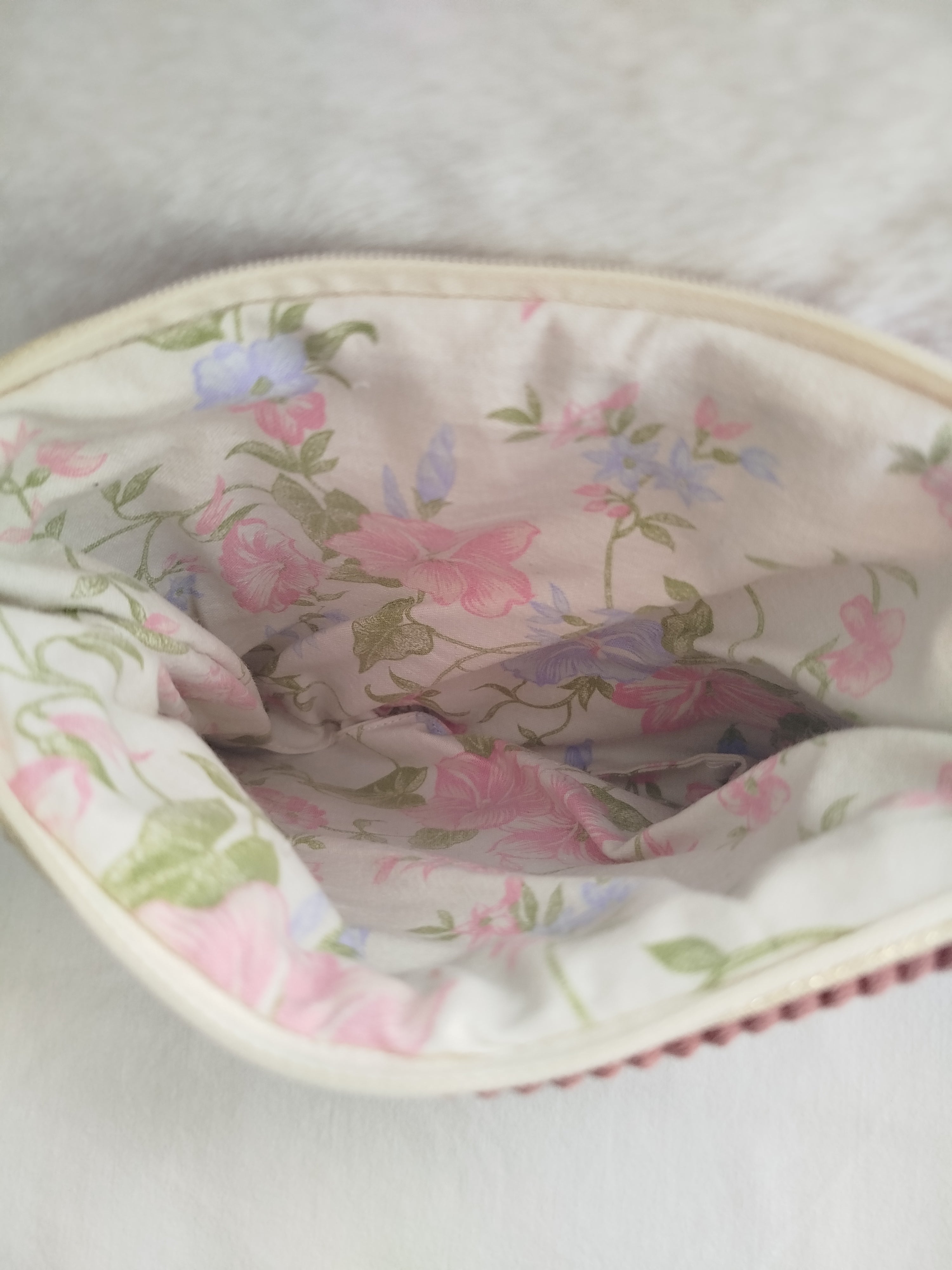 Pochette zippée artisanal cousu main tissu vieux rose