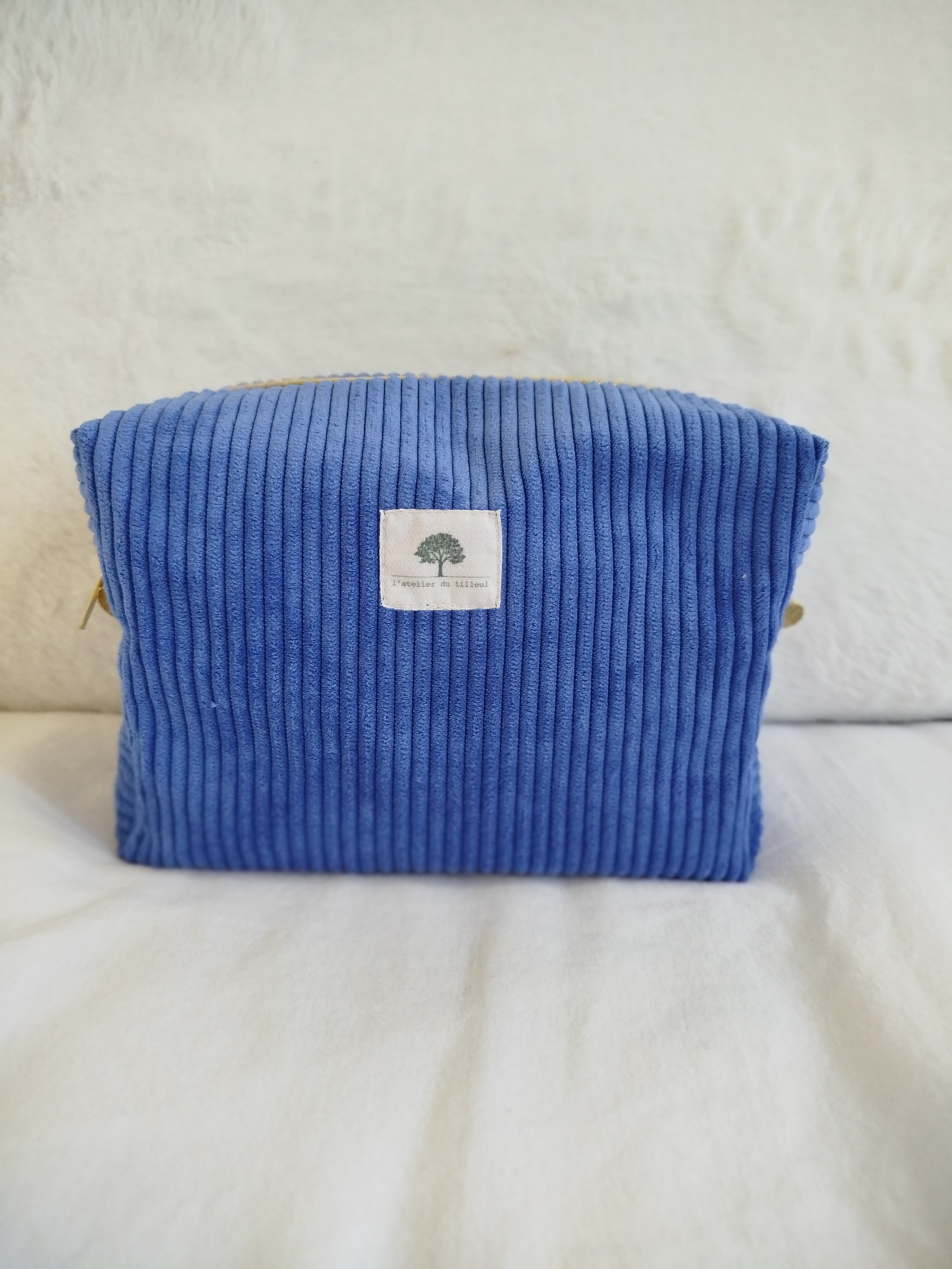 Trousse de toilette artisanal cousu main tissu velours bleu